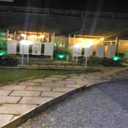 Hotel Krishna Exotica Ahmednagar Kültér fotó